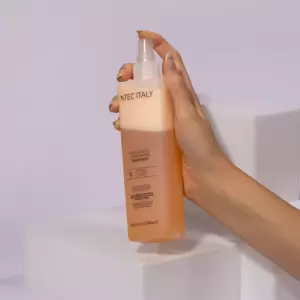 Tec Italy Bifásico para color Due Faccetta Lunga Durata 300 mL